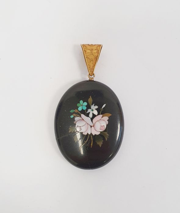 Victorian oval pietra dura mourning pendant with gold-coloured mounts, 5cm x 4cm