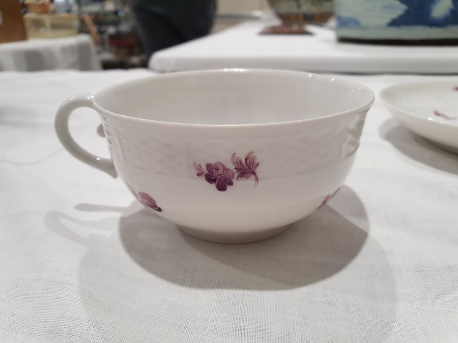 Nymphenburg porcelain part tea service decorated in puce with floral sprays and basket weave edge, - Image 12 of 16