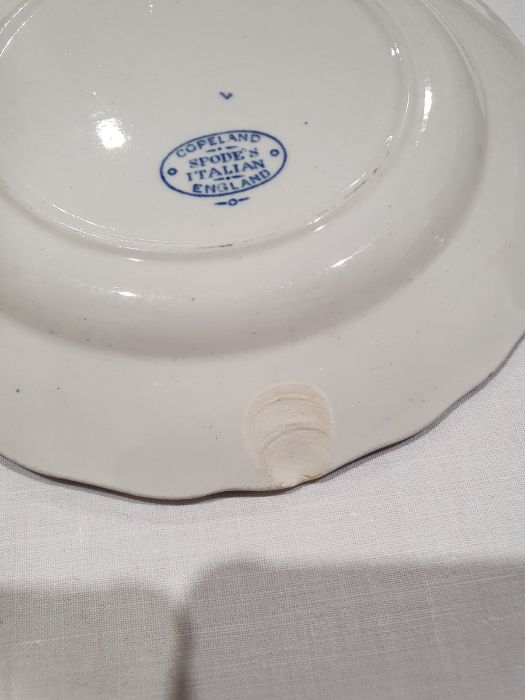 Various Copeland Spode 'Italian' pattern plates, cups, saucers, preserve pot and other matching - Image 6 of 6