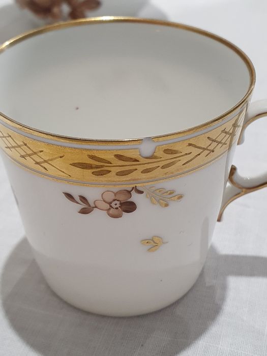 Royal Copenhagen porcelain part coffee set, brown rose pattern, to include coffee pot, covered sugar - Image 5 of 7