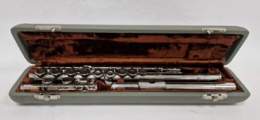20th century silvered flute in lined fitted case by J.M. Grassi, Milano, stamped and no'd 9265
