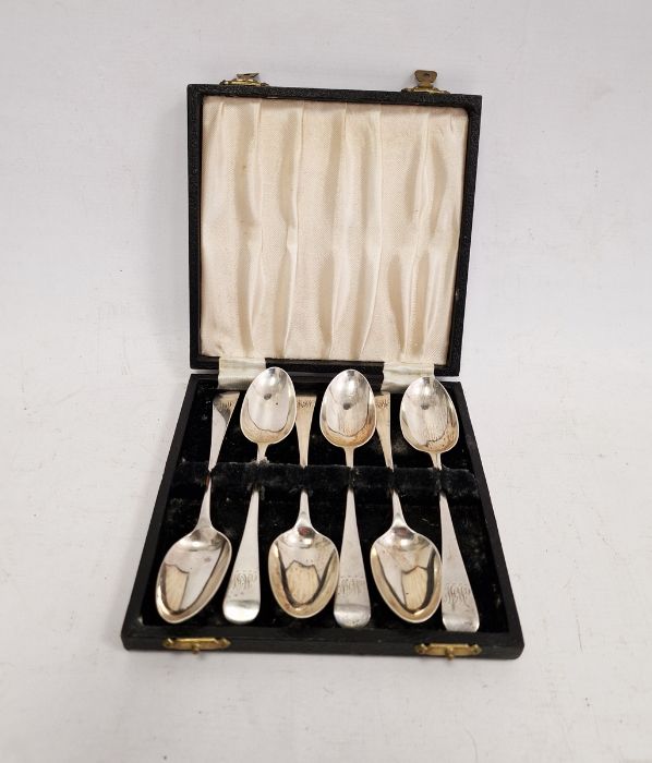 Set of six Victorian silver teaspoons, monogrammed, in case, London 1884