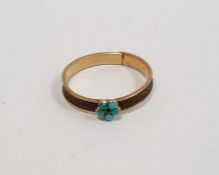 Gold-coloured ring inset with plaited hair and five circular turquoise stones (shank split)
