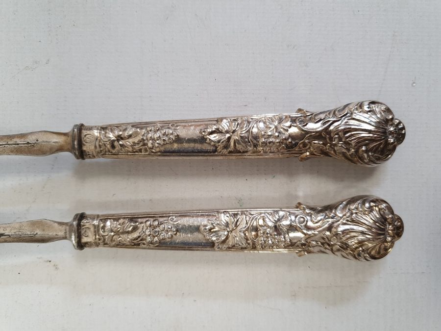 Set of five silver-handled fruit knives and forks with embossed berry on vine decoration to the - Image 17 of 27