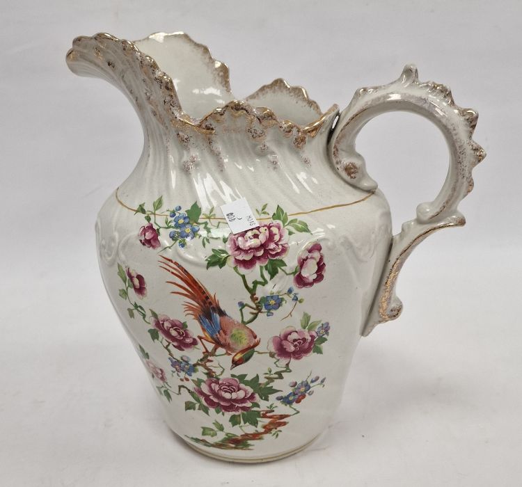 Staffordshire pottery ewer and basin decorated with exotic bird and rose branches - Bild 5 aus 7