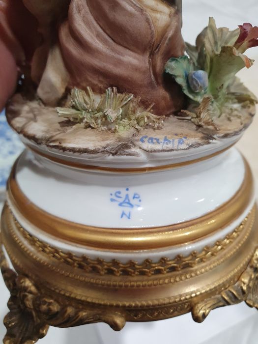 Lladro figure of Spanish girl holding bunch of flowers, continental figure of girl with flowers on - Image 20 of 21