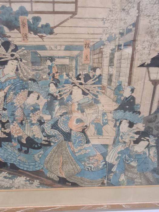 After Utagawa Kunisada  Japanese woodblock print "Beauties at Yoshi", 34cm x 72cm Condition Report - Bild 5 aus 6