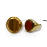 Gent's 9ct gold signet ring set iridescent stone, gross weight 4.7g approx. and another signet ring,