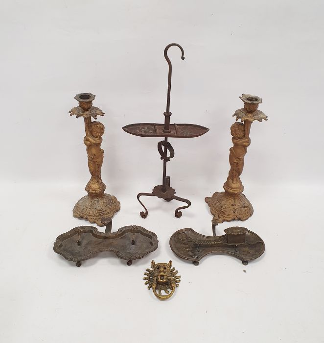 Assorted metalware to include copper, brass, silver-plate, a fireside toasting item, a Chinese-style - Image 2 of 2