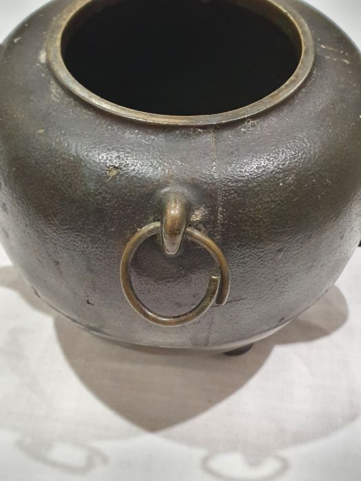 Japanese bronze 'Magic Tea Kettle' pot, ovoid, with a badger's head on one side and the tail on - Image 4 of 18