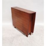 Teak mid-century modern drop-leaf table Condition ReportMeasurements when opened H. 73cm, L.