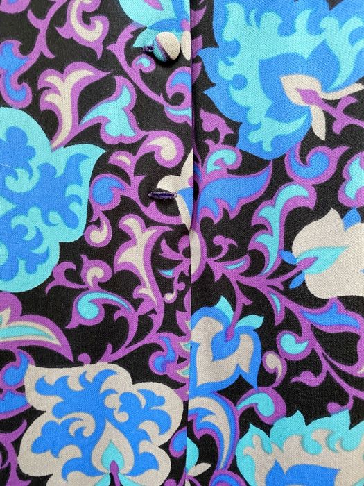 1970's dresses to include Diolen Loft crimplene maxi dress, purple shirt top and psychedelic - Bild 7 aus 13