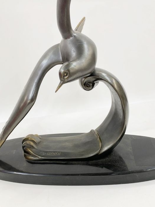 M. Leducci French Art Deco sculpture of stylised seagull in flight, on marbled base, signed 'M - Image 2 of 3