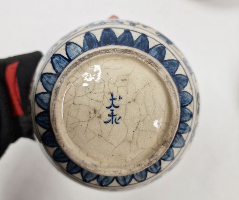 20th century lidded ovoid pot in the Chinese taste, decorated with butterflies and two ginger - Image 4 of 6