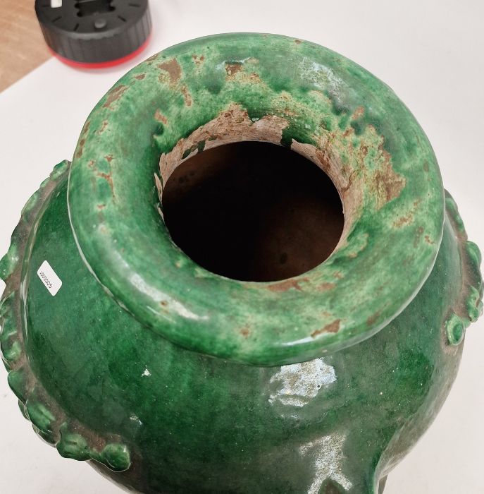 19th century French / Continental green glazed searthenware twin-handled pot with wreath and leaf - Image 5 of 6