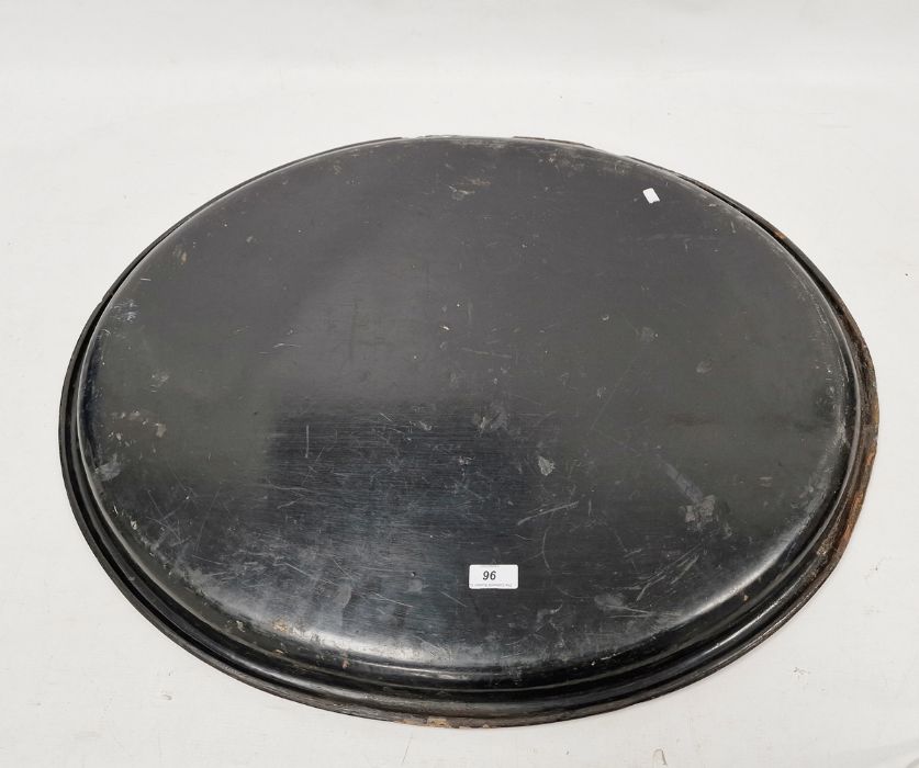 Large papier-mache ebonised oval tray with gilt and hand-painted floral decoration - Image 2 of 2