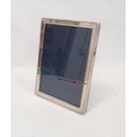 20th century Mappin & Webb rectangular photograph frame with beaded edge, Sheffield 1993, 20.4cm x