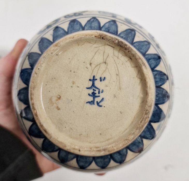 20th century lidded ovoid pot in the Chinese taste, decorated with butterflies and two ginger - Image 5 of 6