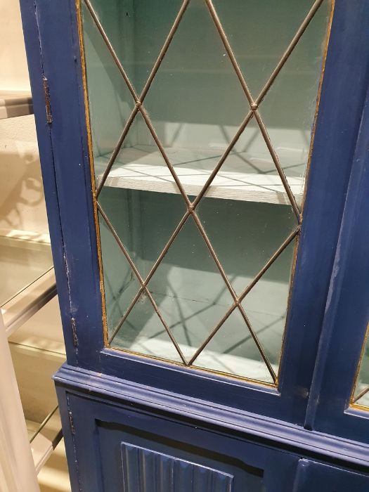 20th century painted cabinet, the leaded glazed doors enclosing shelves above two linenfold cupboard - Image 4 of 21