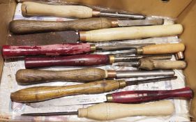 11 assorted wood turning chisels (11)