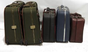 Five suitcases (5)