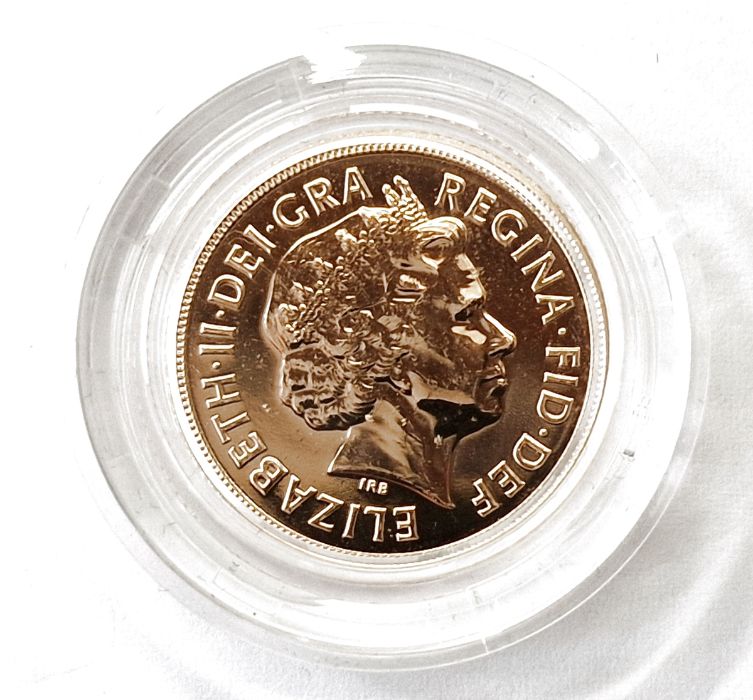 Limited edition 2012 brilliant uncirculated sovereign for the Queen's Diamond Jubilee with St George - Bild 2 aus 4