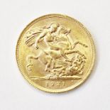 Gold sovereign 1931, South Africa SA on ground line for Pretoria Mint