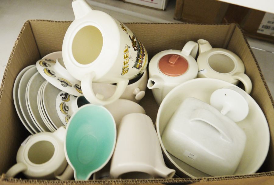 Quantity of Poole pottery to include part tea service, part coffee service, a freeform cream boat, a - Image 3 of 3