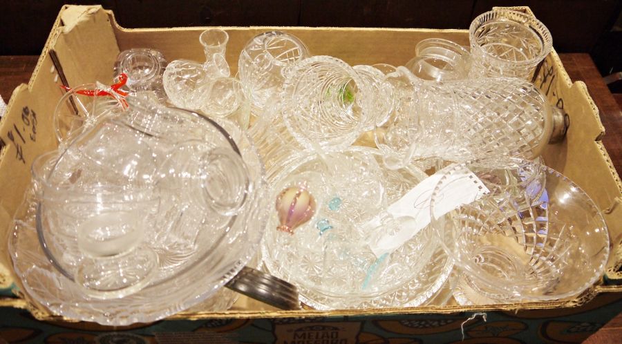 Quantity of cut glassware to include vases, wine glasses, sherry glasses, bowls, etc (2 boxes) - Image 2 of 2