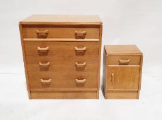 20th century oak G-Plan 'Brandon' chest of four drawers with fitted top drawer on plinth base, H