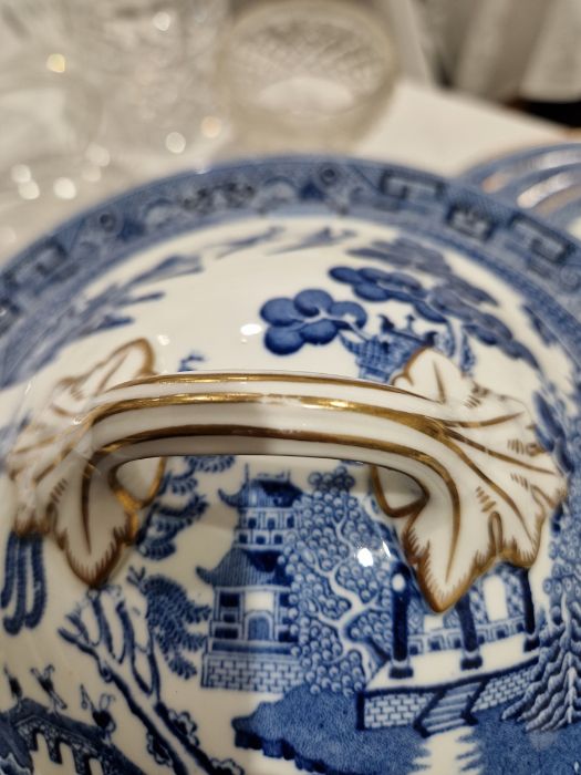 Wedgwood porcelain Willow pattern part dinner service, circa 1890, printed green marks for T Goode & - Image 5 of 20