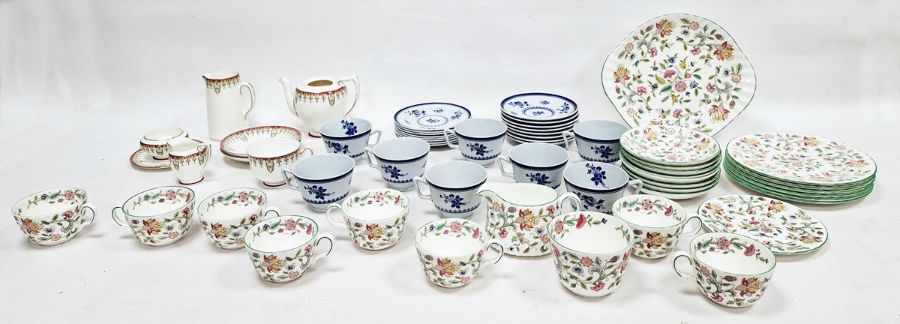 Copeland Spode Gloucester pattern part-tea service comprising 8 teacups, 8 saucers and 8 side