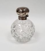 Late 20th century silver-lidded glass scent bottle, Birmingham, maker John Ball Ltd (lid loose