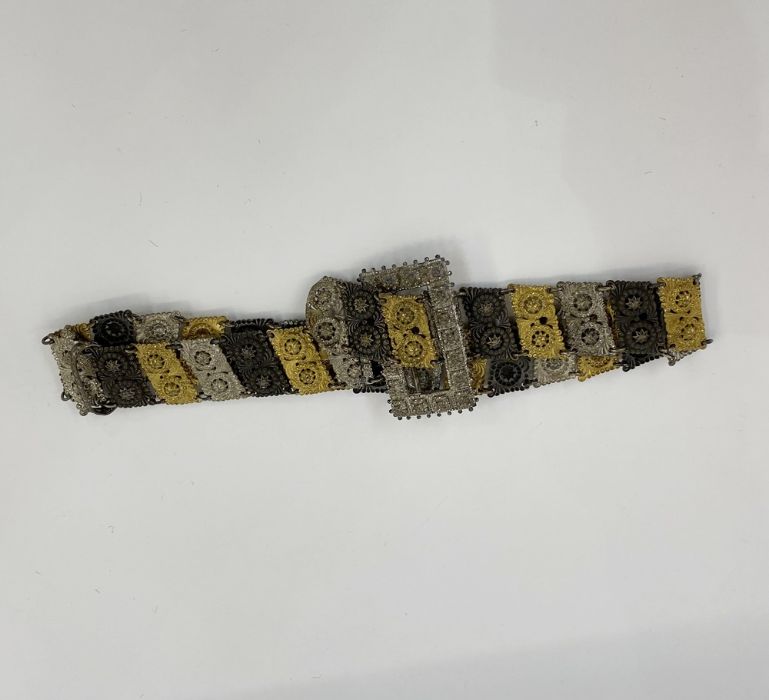 Vintage German/ Belgian gilt, silvered and bronze metal belt in the antique style, with metal links, - Image 5 of 9