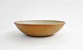 Ray Finch (1914-2012) for Winchcombe Pottery studio pottery bowl, impressed mark to base, 29cm