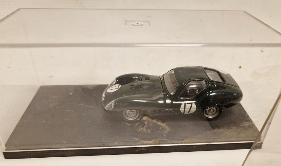 Five cased diecast model cars to include Art model 1:43 scale Ferrari 250 California no.9 winner - Image 2 of 6