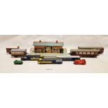 Hornby '00' gauge to include, Inter-city 125 43011 locomotive, Inter-city 125 43010 locomotive and