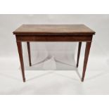 Mahogany foldover top card table with D-mould edge, having concertina action opening to 91cm