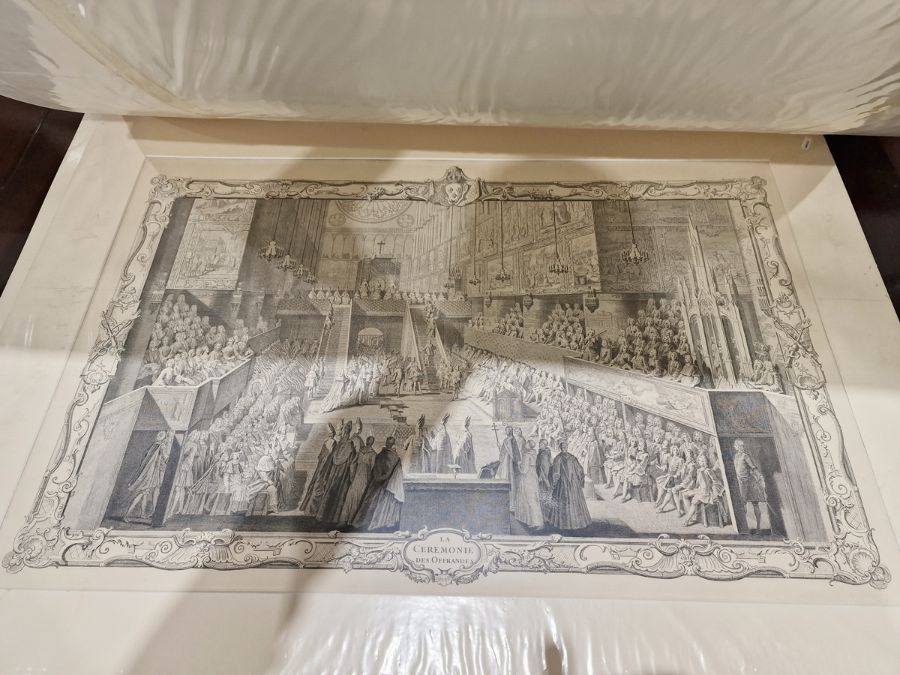 Set of six large engraving reproductions entitled "L'Arrivee de la Ste. Ampoule", "Le Roi - Image 6 of 7