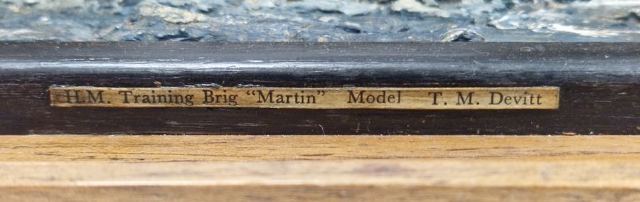 Model of the training brig 'Martin' by T.M. Devitt, with lifeboat, small figures of sailors, in - Image 3 of 3