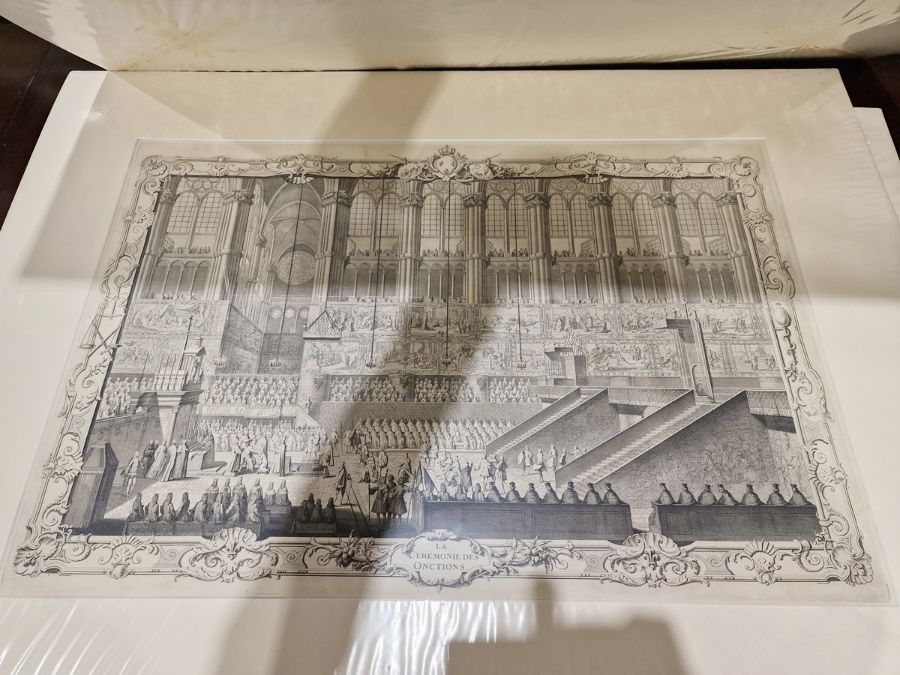 Set of six large engraving reproductions entitled "L'Arrivee de la Ste. Ampoule", "Le Roi - Image 4 of 7