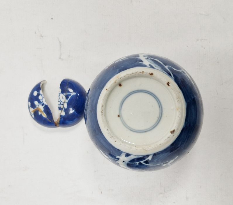 Two Chinese blue and white prunus decorated lidded ginger jars, each with double-ring mark to base - Image 4 of 22