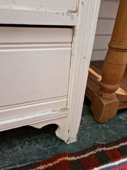 Edwardian white painted dressing chest, the mirrored top with two drawers over two short and three - Image 9 of 20