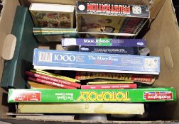 Assorted vintage games to include Totopoly, Frustration, two boxes of Mahjong and a small sized