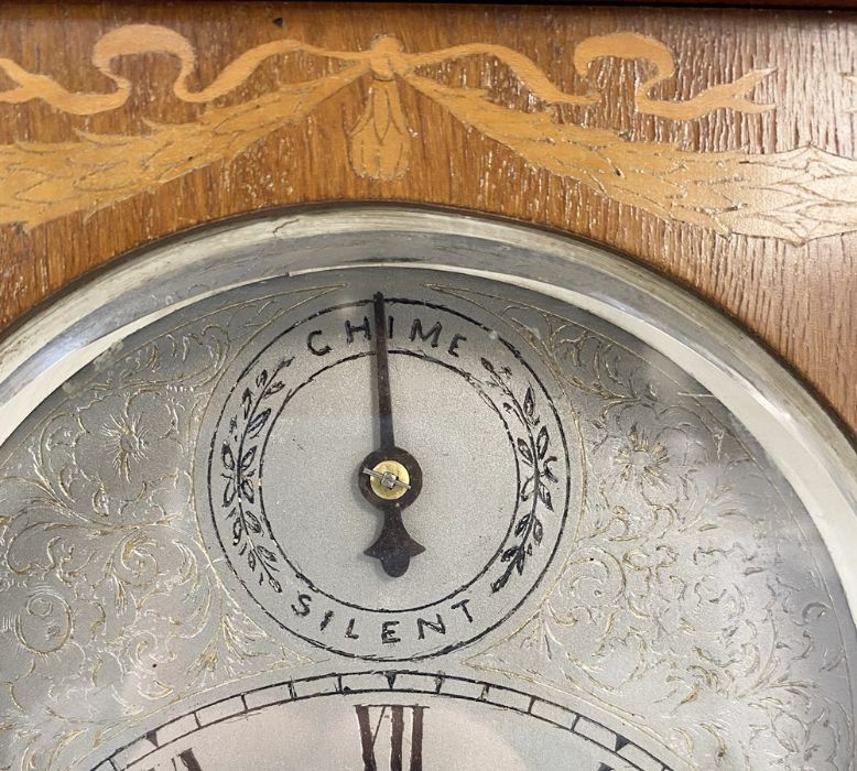 German inlaid mahogany Westminster chiming mantel clock having stepped pediment, engraved steel - Image 3 of 8