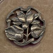 Five Art Nouveau silver buttons, marked Birmingham 1901, pierced flower decoration, possibly in