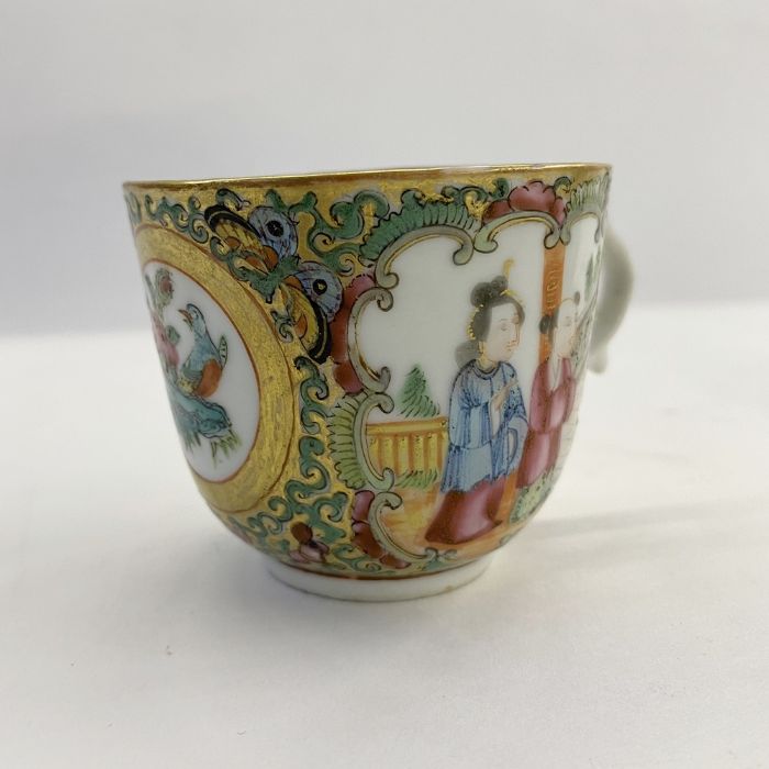 Pair 19th century Chinese canton porcelain cups with panels of figures, flowers and birds, in - Image 5 of 23