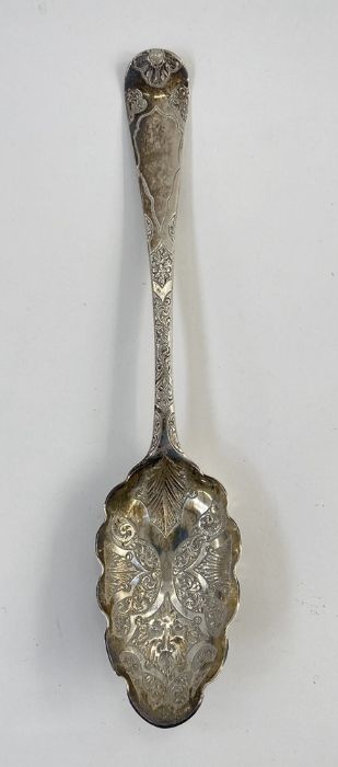 Cased pair silver berry spoons with later engraving, London essay 3ozt approx., box labelled 'T.J. - Image 3 of 4