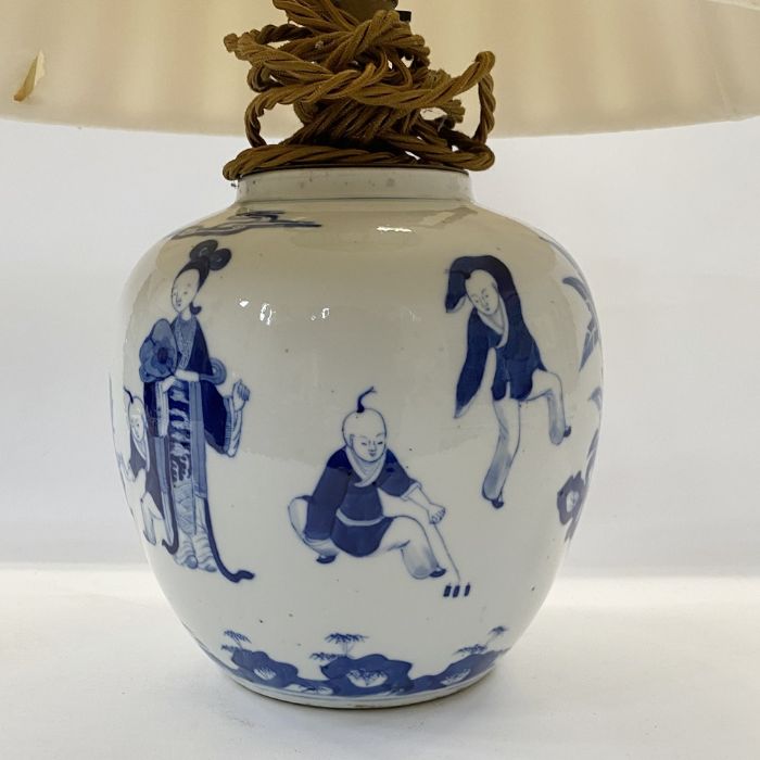 Chinese porcelain ginger jar fitted as a table lamp, ovoid and painted in underglaze blue with - Image 14 of 20