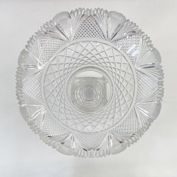 Georgian-style cut glass pedestal vase with serrated everted rim, leaf diamond cut with lower raised - Image 2 of 7